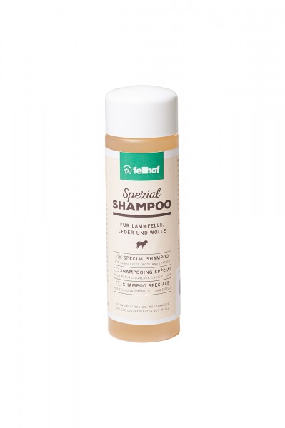 Lammfell mit Spezial-Shampoo -