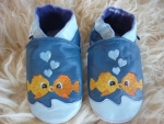 Krabbelschuhe Fische blau
